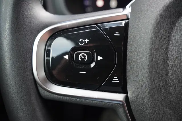 Volvo V60 view 9
