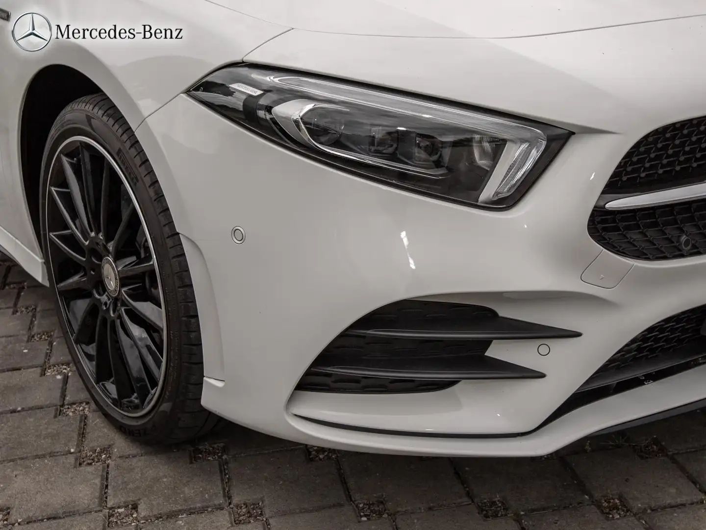 Mercedes-Benz A 250 e Kompaktlimousine EDITON 2020 MBUX+360° bijela - 2