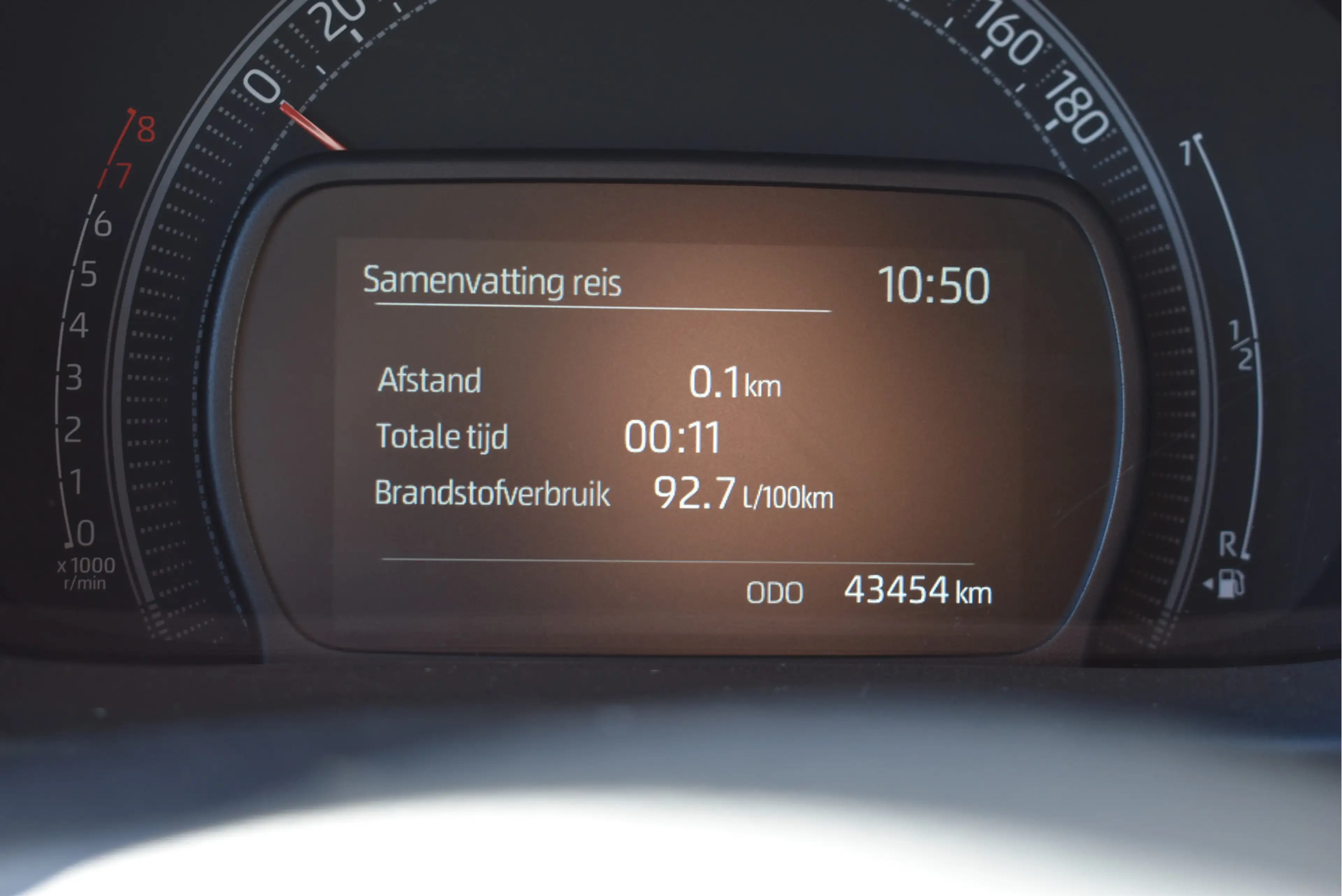 Toyota Aygo X 1.0 VVT-i MT Play NL-auto, Adaptive cruise, Camera — photo 20