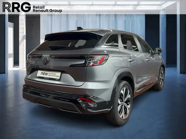 Renault Austral view 5