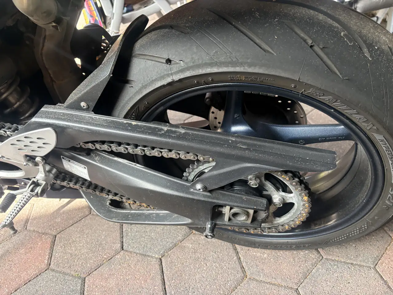 Yamaha YZF-R1