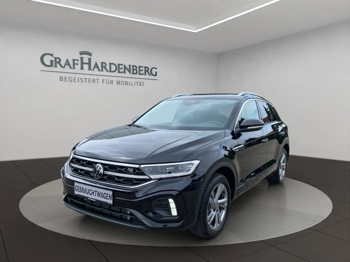 Volkswagen T-Roc R-Line 1.5 TSI DSG Zwart - 1