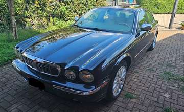 4.2 V8 Sovereign iscritta ASI