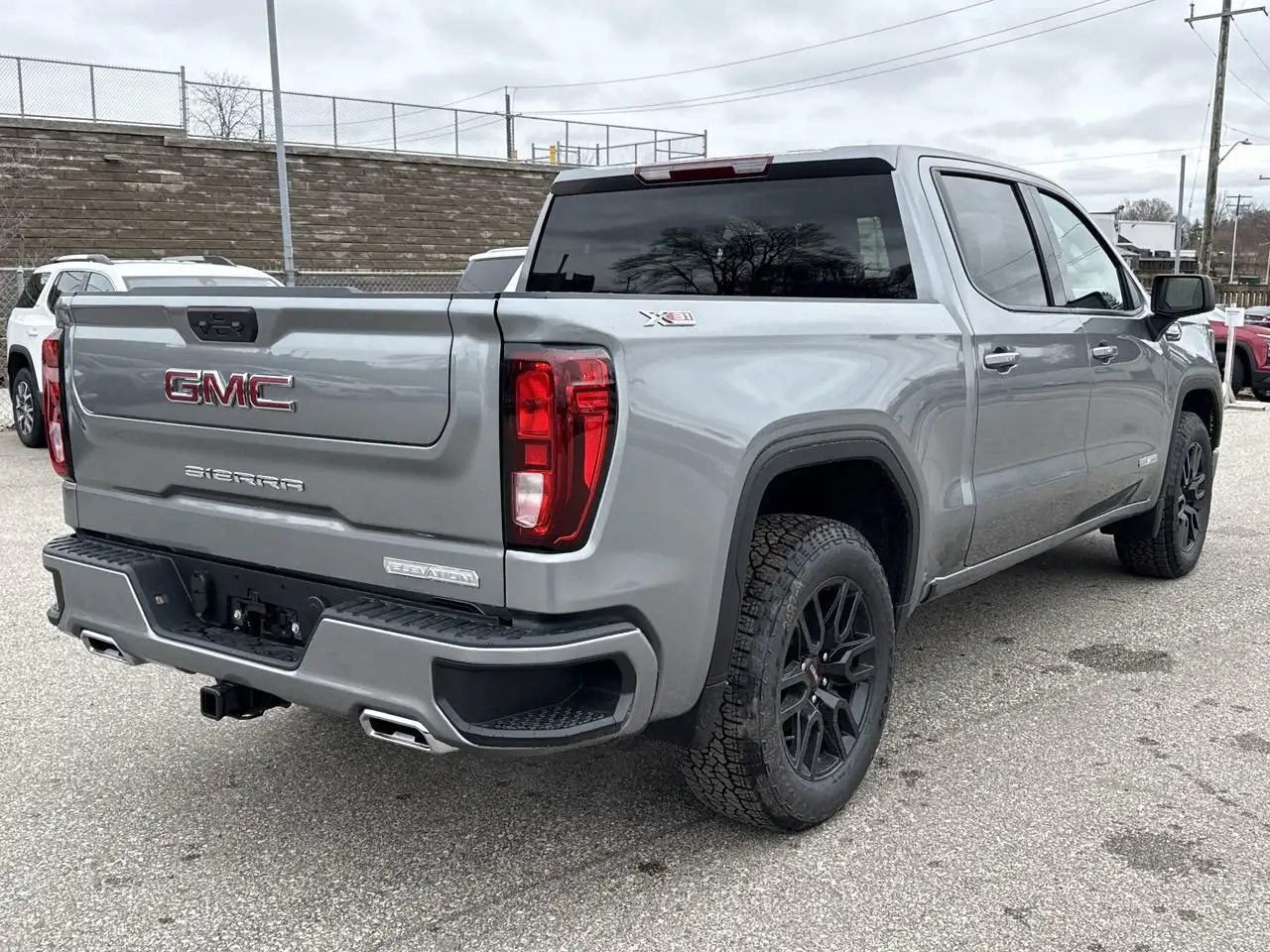 GMC Sierra 1500 снимка GMC Sierra 1500