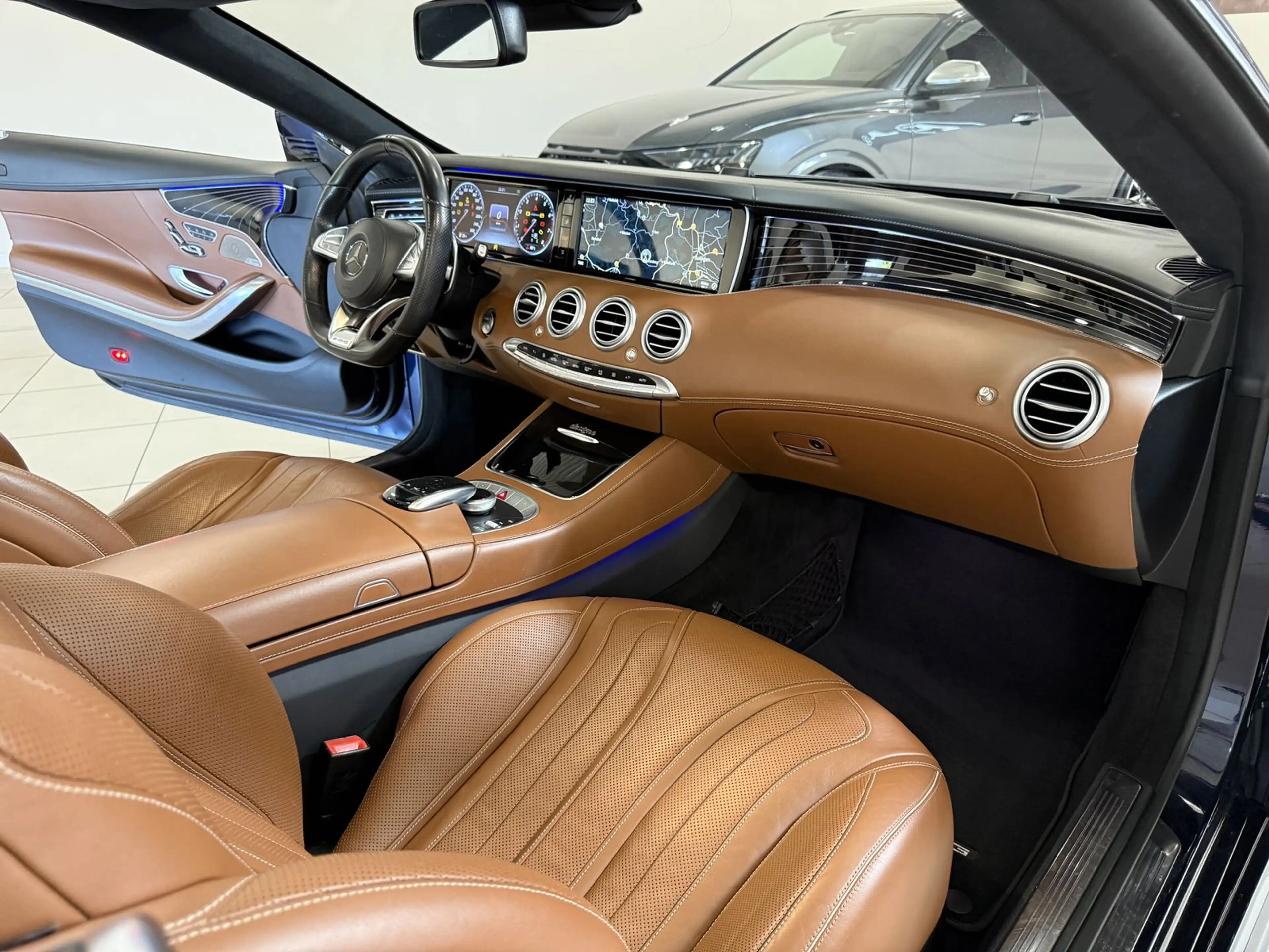 Mercedes-Benz S 500 Cabriolet AMG Line *Exclusive-HUD-360°-20" — photo 10