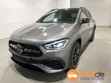 e Automatik AMG Leder Klima Navi LED Pano