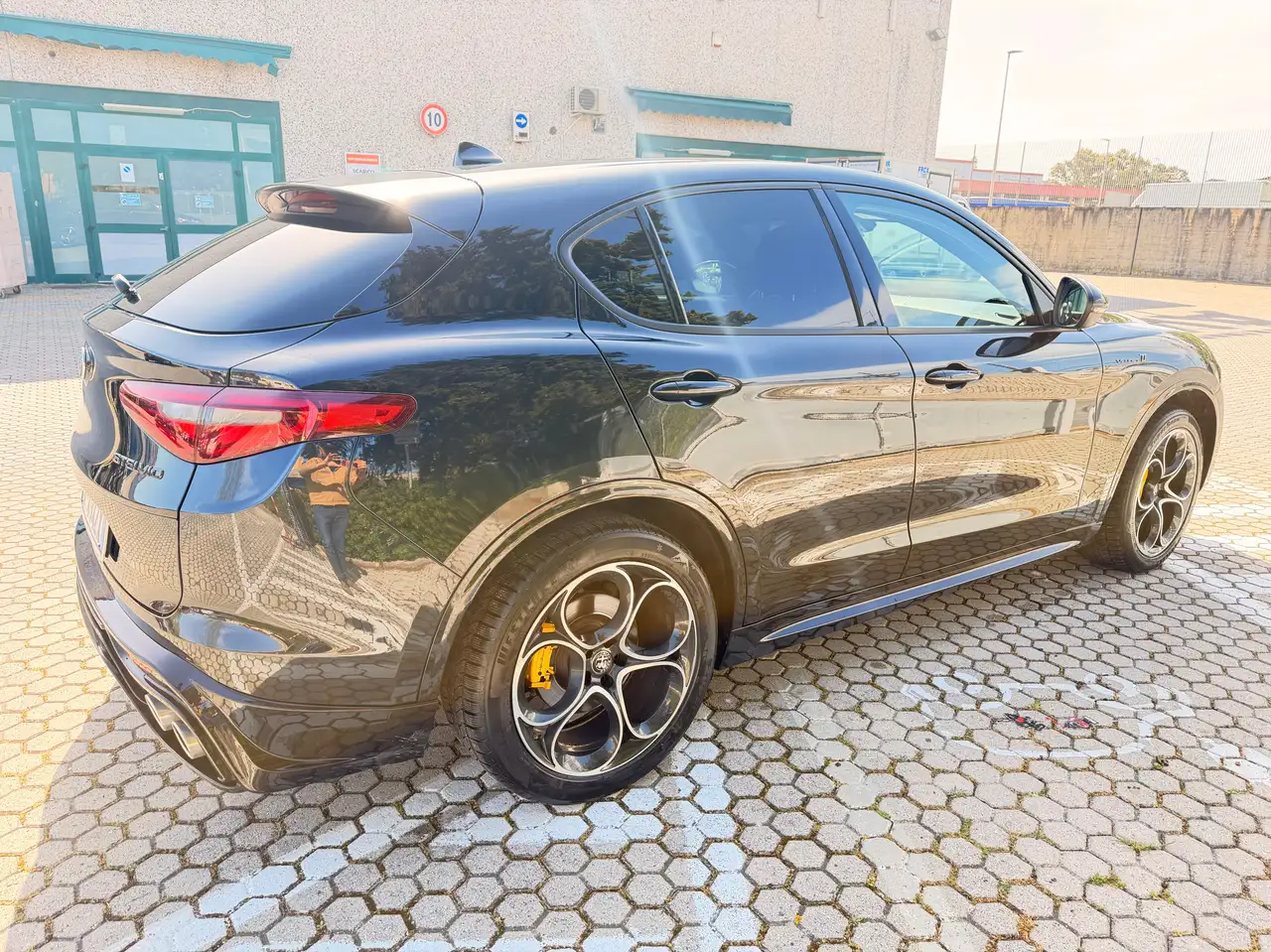 Alfa Romeo Stelvio 2021