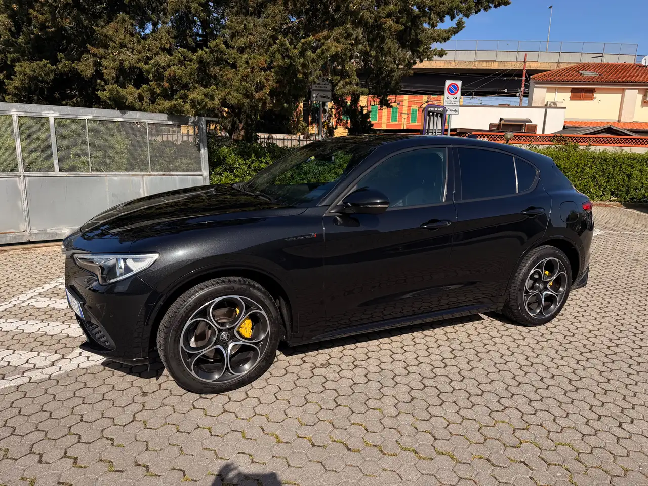Alfa Romeo Stelvio 2021