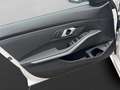 BMW 320 i Touring HiFi Pano.Dach Driving Assist. Prof. Kom Weiß - thumbnail 10