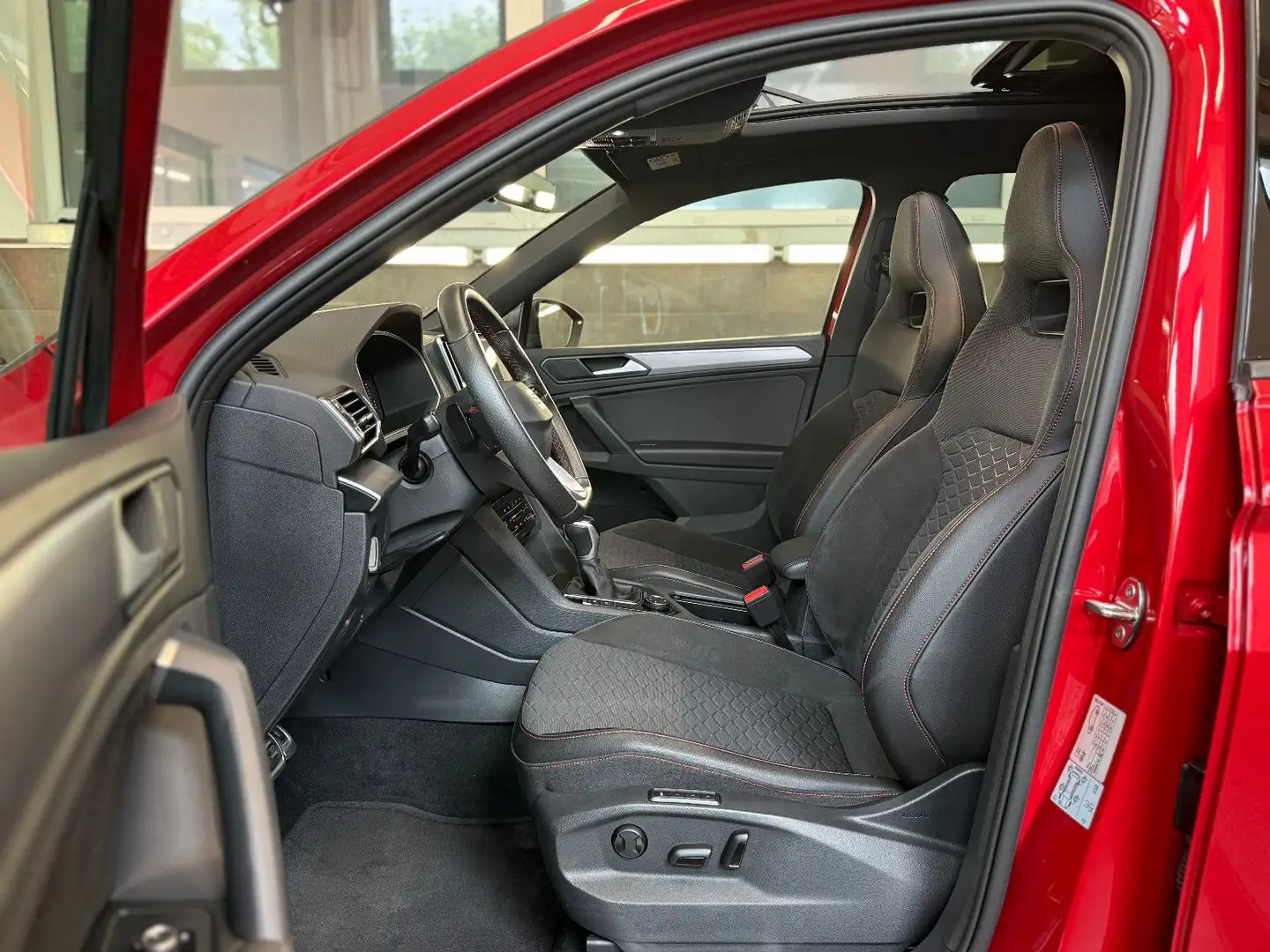 SEAT Tarraco FR 4Driv Virtual AHK LED PANO ACC KAMERA Rot - 2