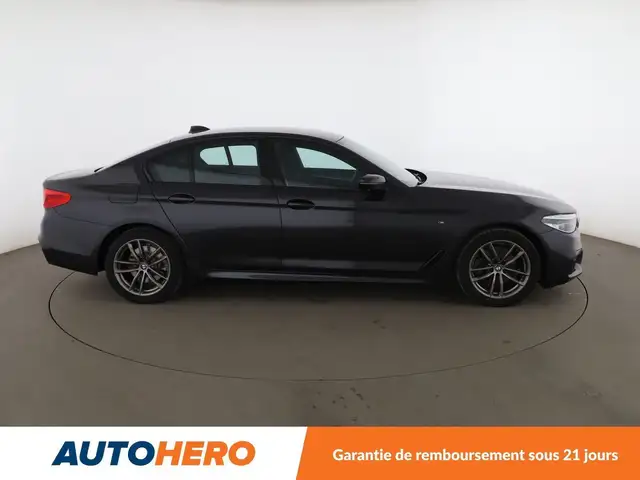 BMW 5 Series view 7