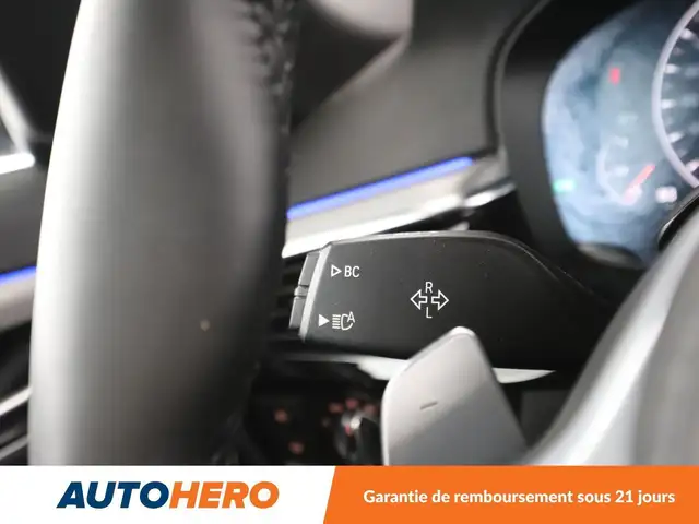 BMW 5 Series view 30