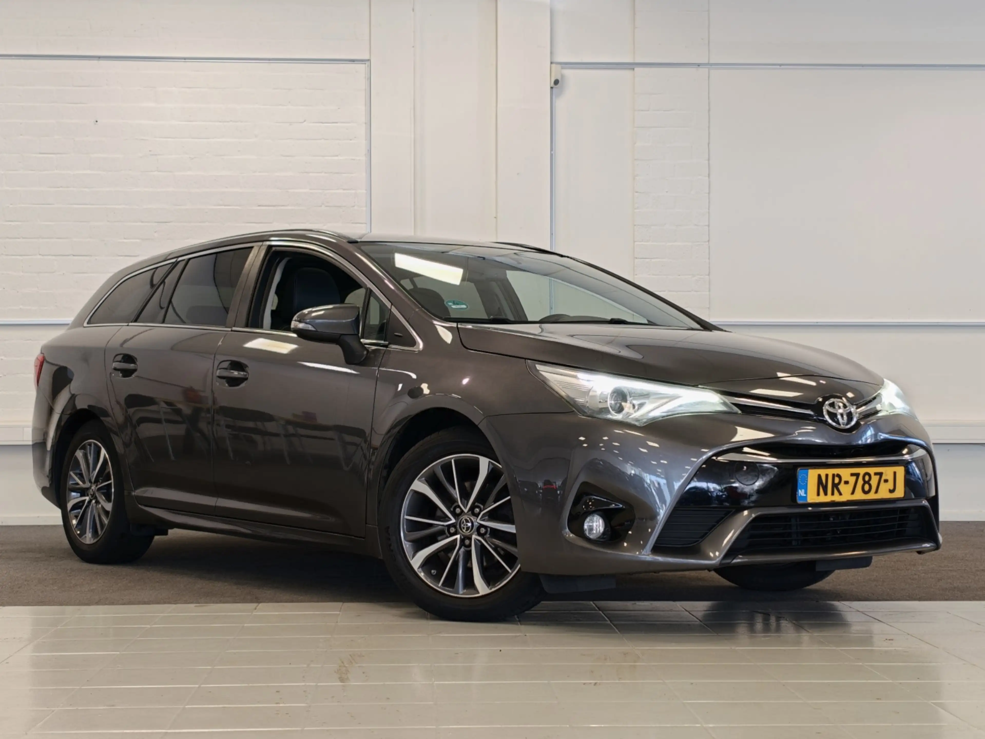 Toyota Avensis Touring Sports 1.8 VVT-i Lease Pro Automaat Trekha — photo 2