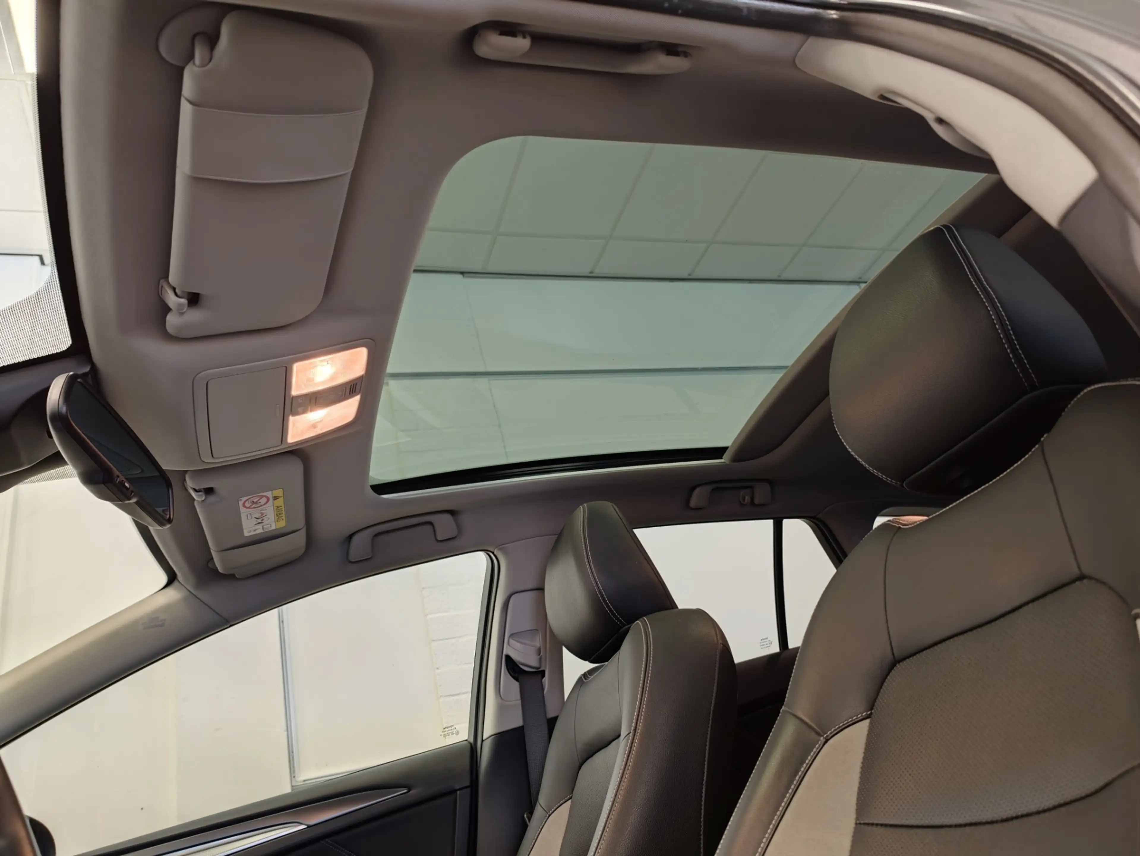 Toyota Avensis Touring Sports 1.8 VVT-i Lease Pro Automaat Trekha — photo 22