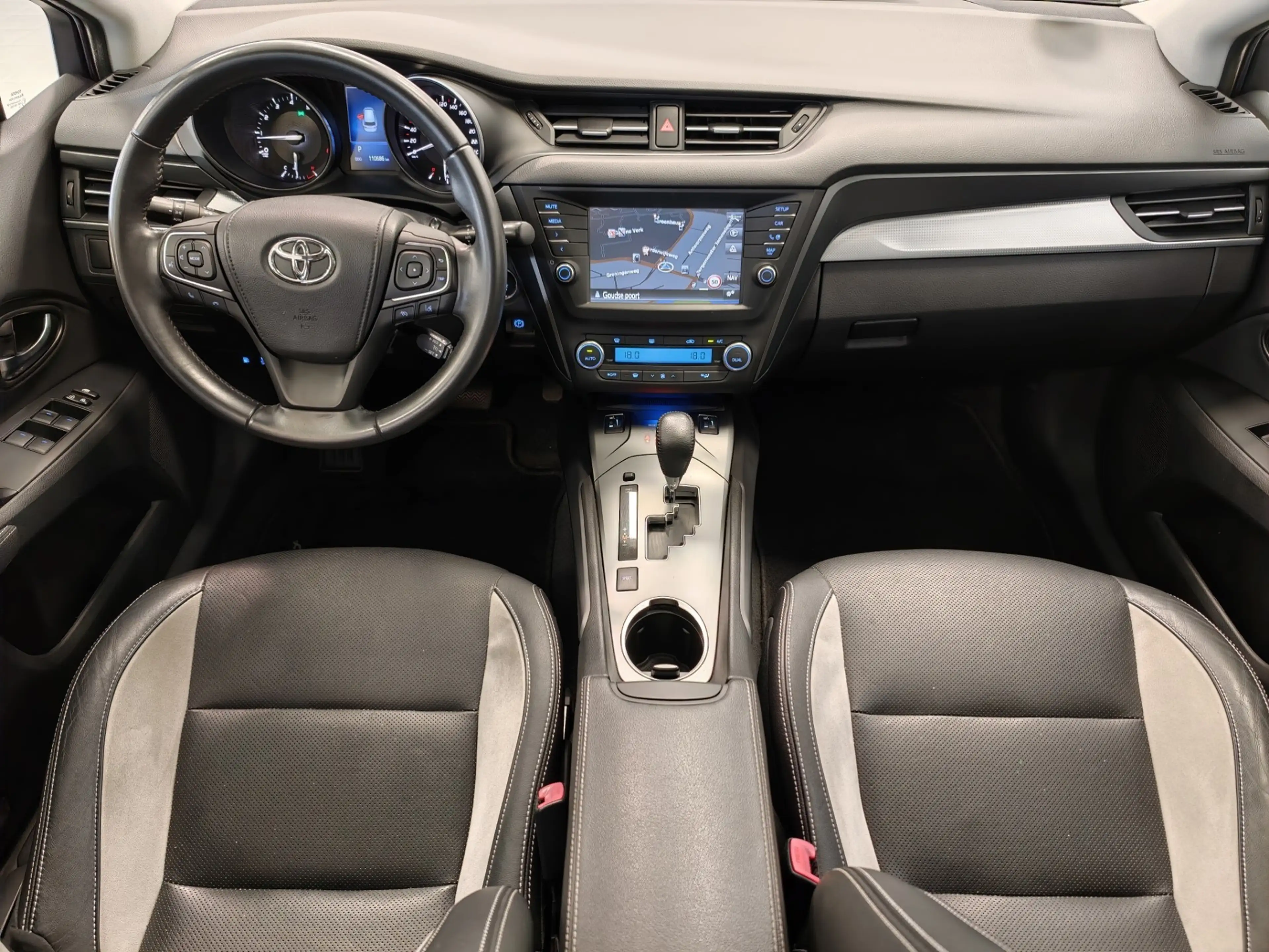 Toyota Avensis Touring Sports 1.8 VVT-i Lease Pro Automaat Trekha — photo 8