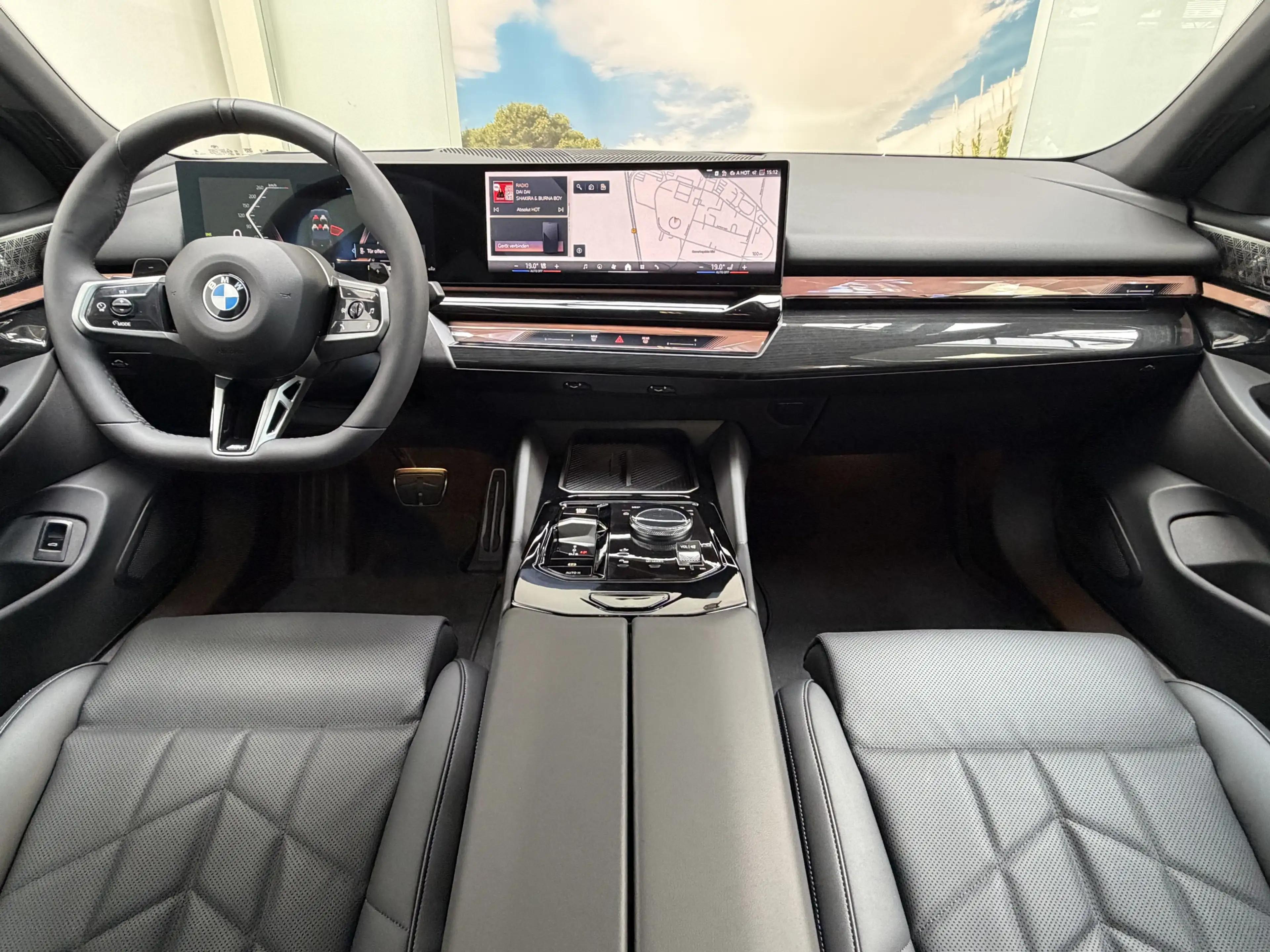 BMW 540 xDr. M Sport Pro Pano Sitzlüft. AHK ACC B&W — photo 7