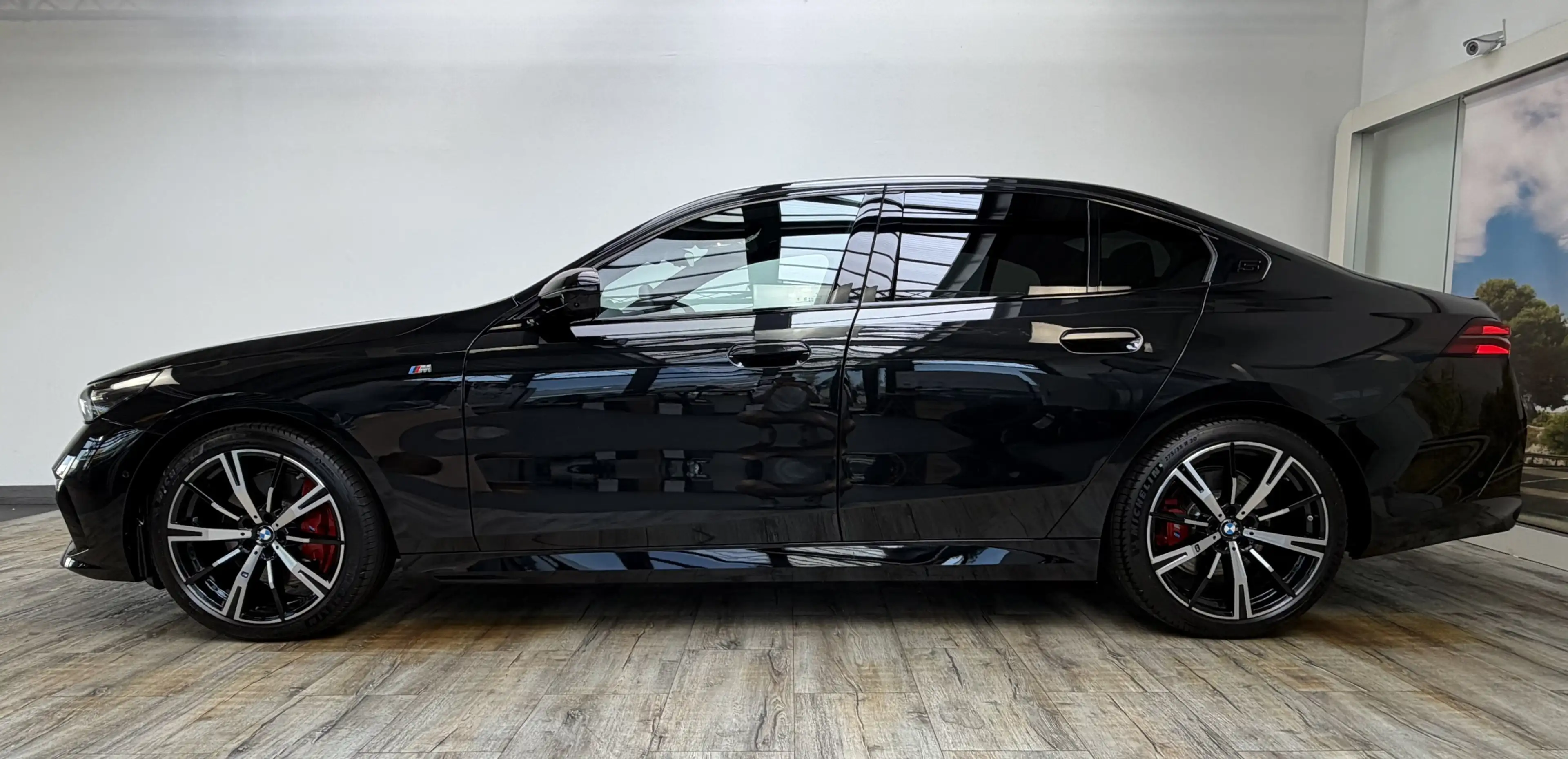 BMW 540 xDr. M Sport Pro Pano Sitzlüft. AHK ACC B&W — photo 3