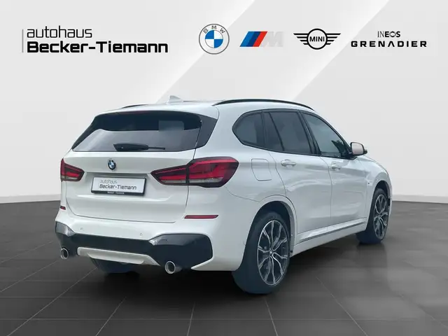 BMW X1 view 6