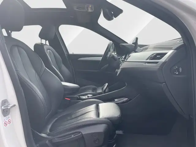 BMW X1 view 14