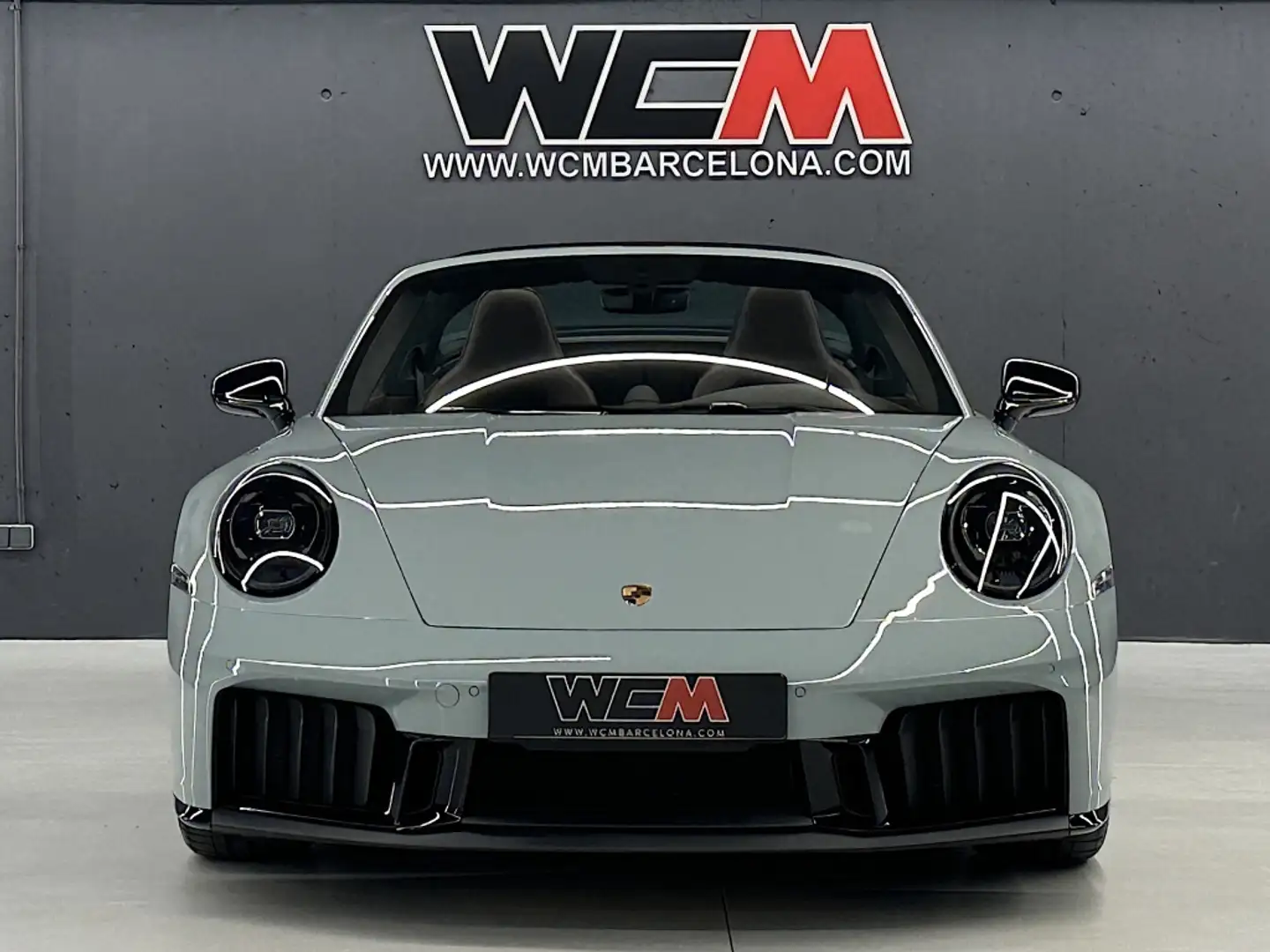 Porsche 911 Targa 4 GTS Vert - 2