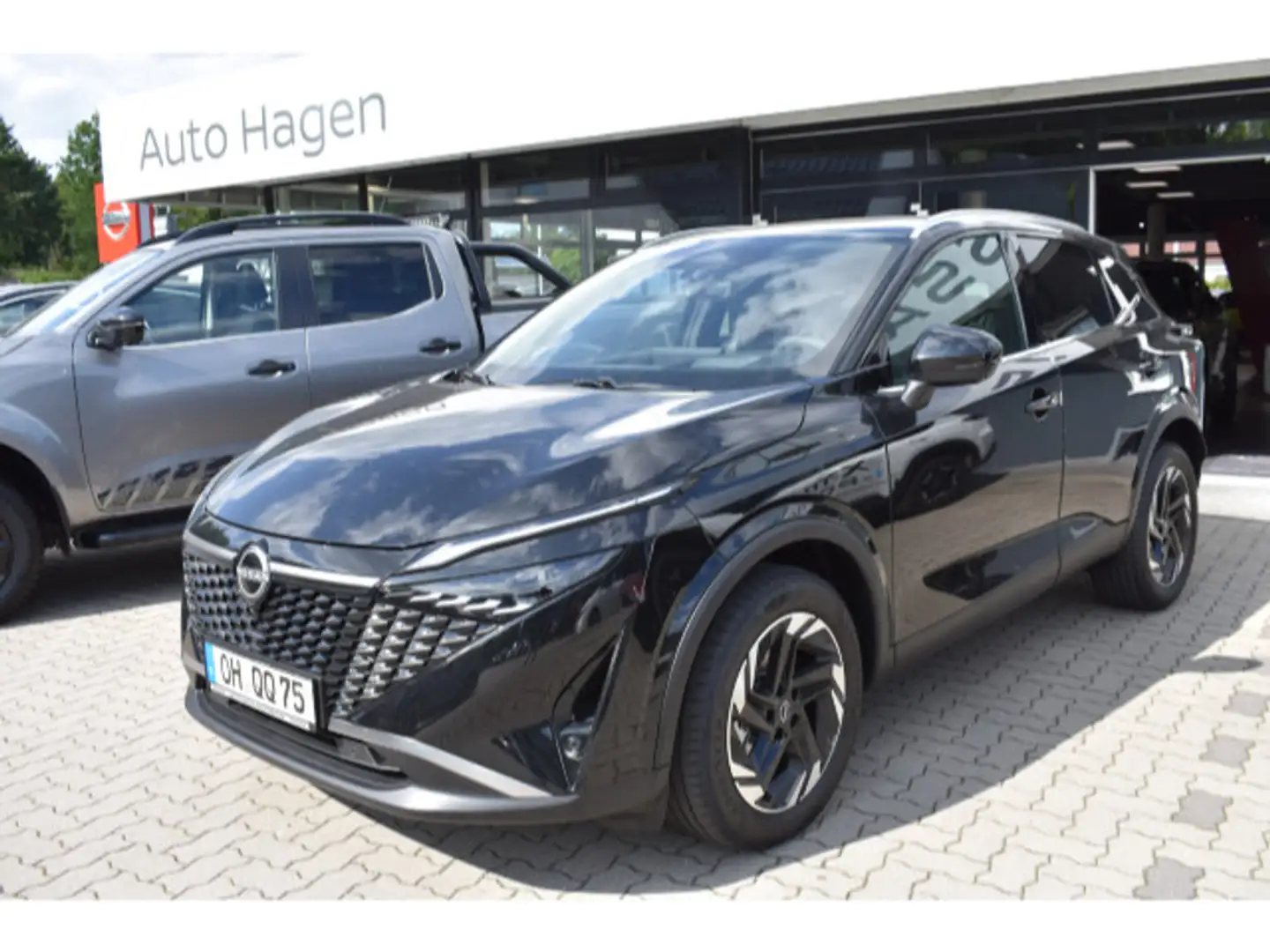 Nissan Qashqai 1.3 DIG-T MHEV X-Tronic N-Connecta Voll- Schwarz - 2
