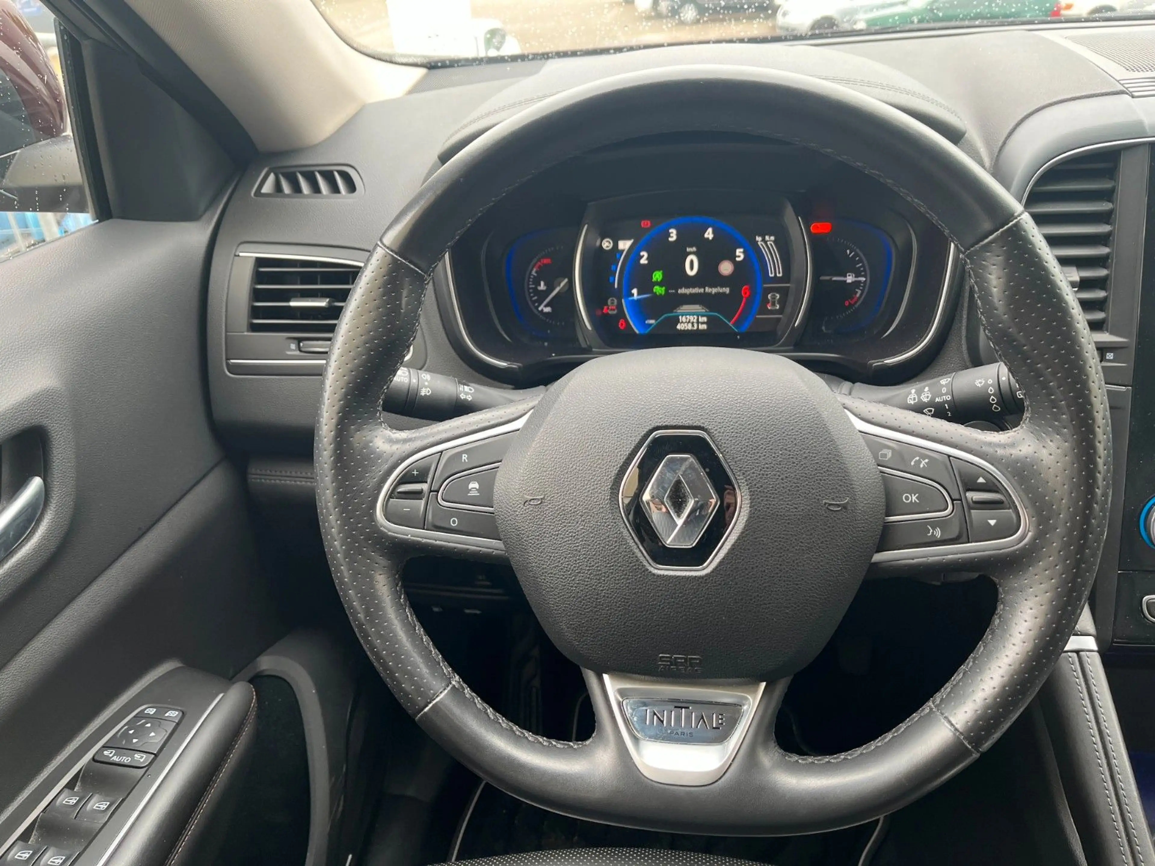 Renault Koleos 1.3 TCe 160 Initiale Paris — photo 8