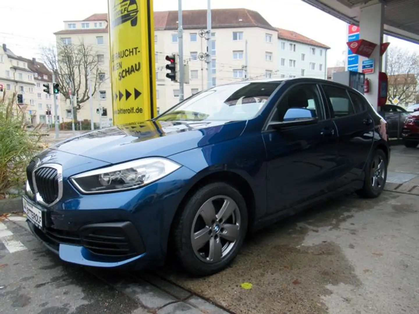 BMW 116 d Advantage 5tg Navi/SHZ/PDC/Memory Blau - 2