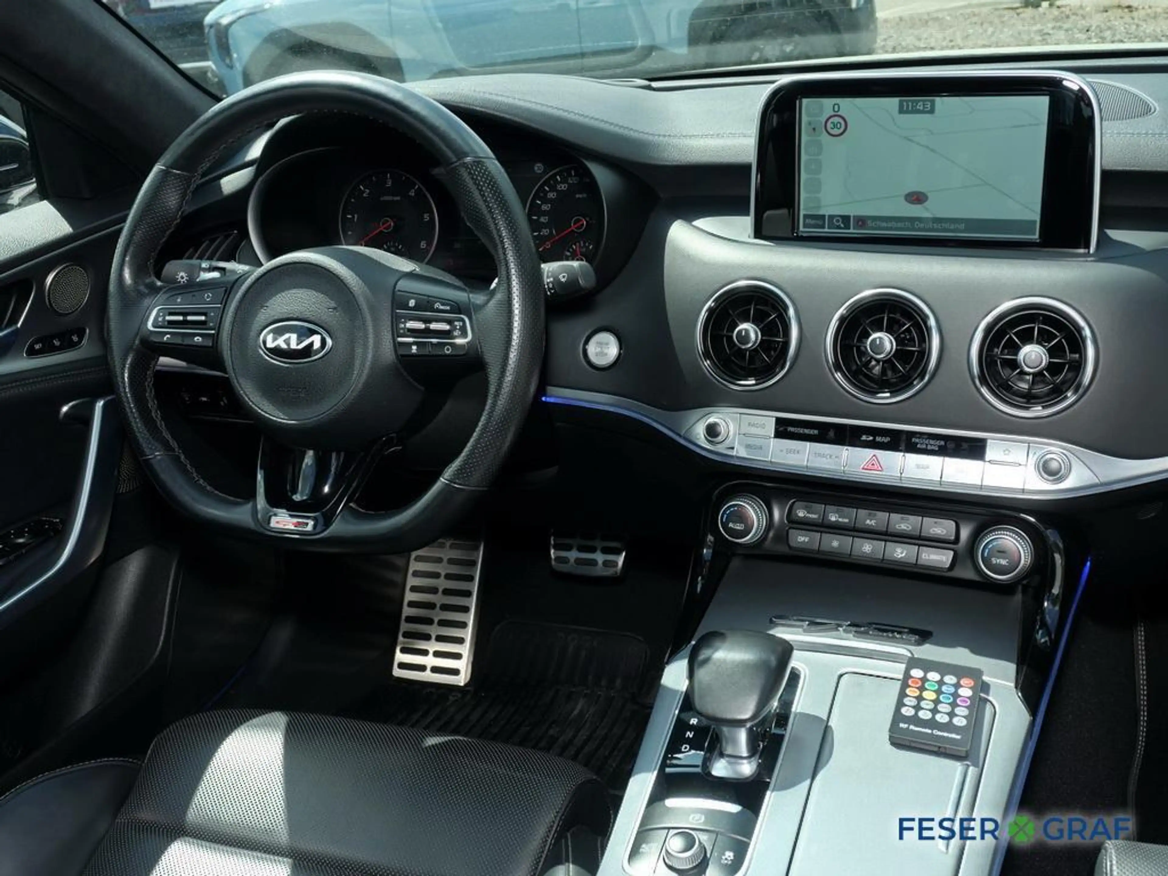 Kia Stinger CRDi VGT 2.2 GT-Line, Dashcam, Pedalbox — photo 3