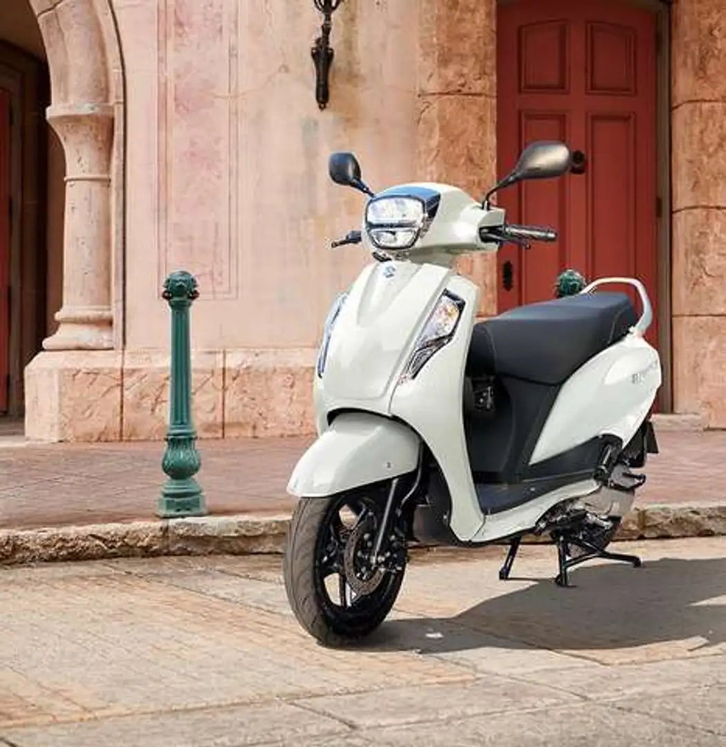 Suzuki Address 125 *NEUES MODELL!* + 100 € Benzingutschein Blanco - 2