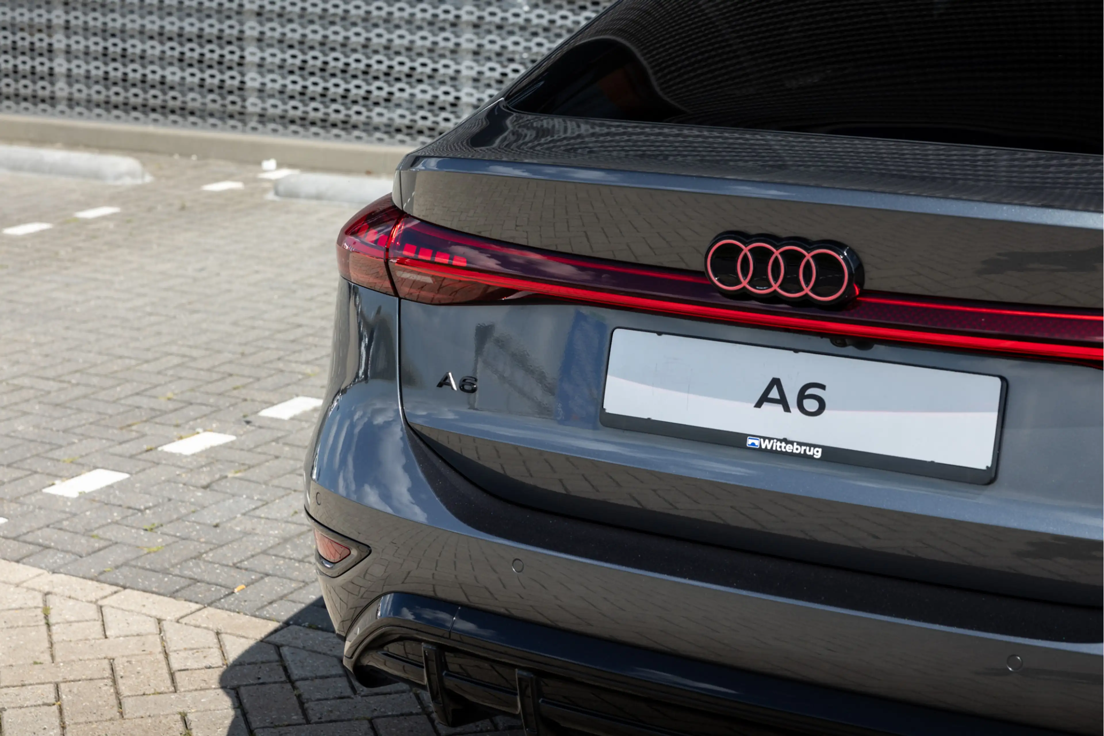 Audi A6 e-tron Sportback S edition 286pk 83 kWh — photo 11