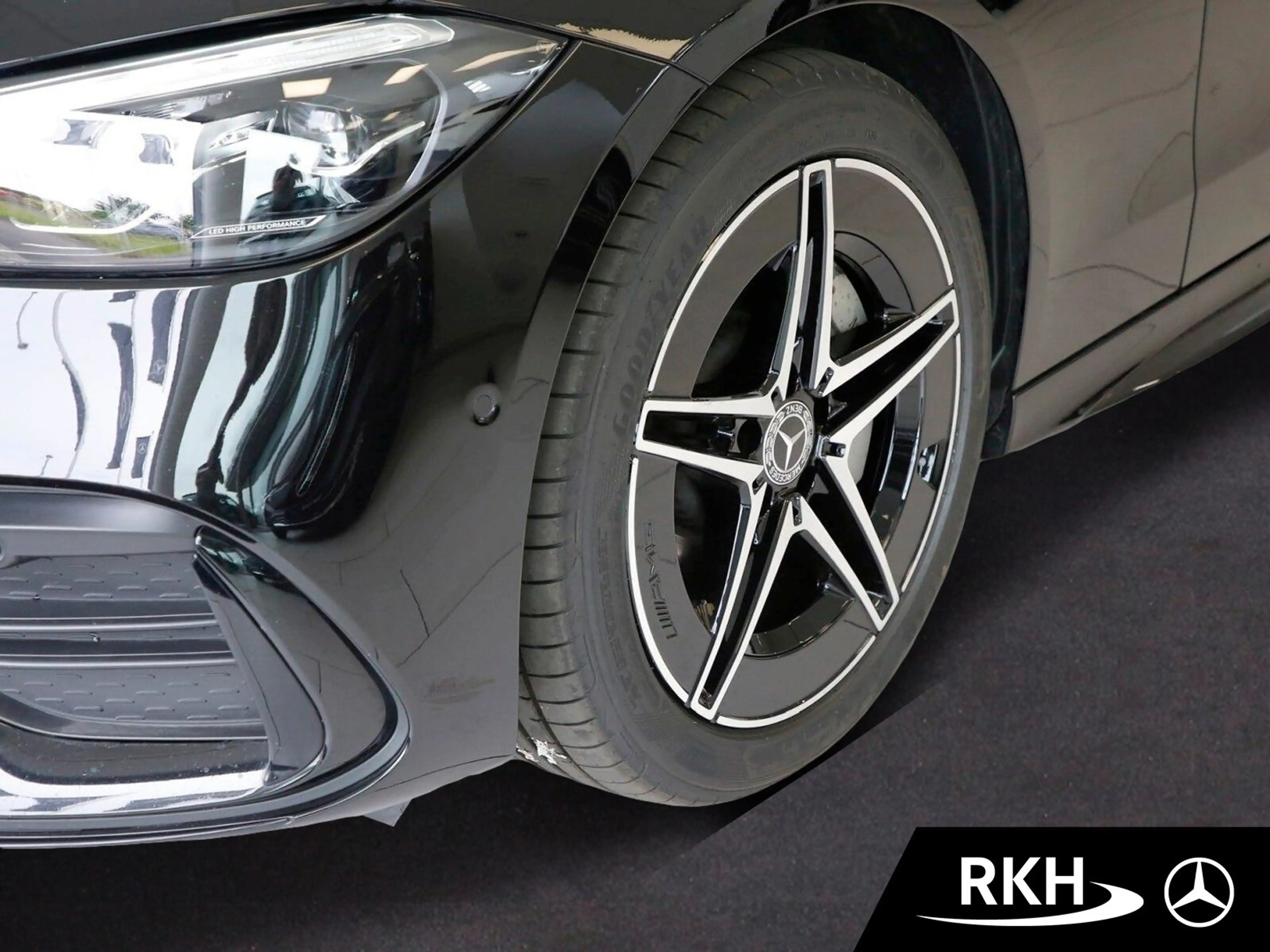 Mercedes-Benz C 220 C 220 d T AMG Night/Totw/Pano/AHK/Memo — photo 5
