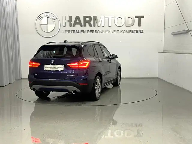 BMW X1 view 6