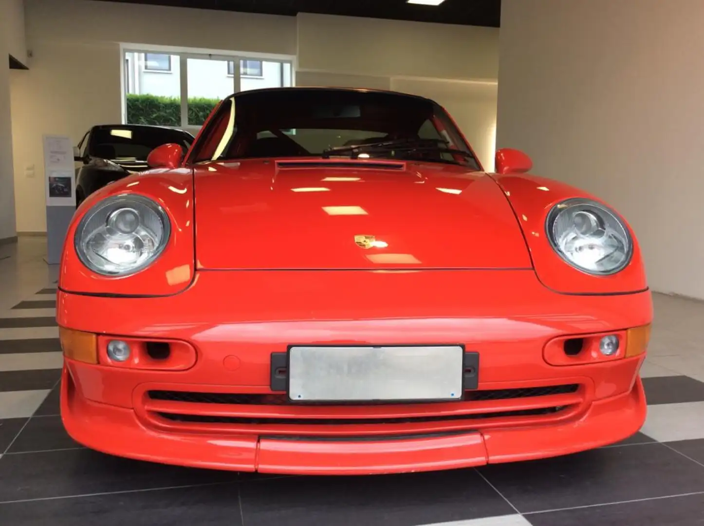 Porsche 993 911 Coupe 3.8 Carrera RS CLUB SPORT Rood - 2