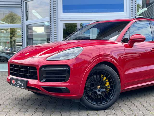 Porsche Cayenne GTS Carbon Edition 4xSHZ 21ZOLL Keyless Bose Memor