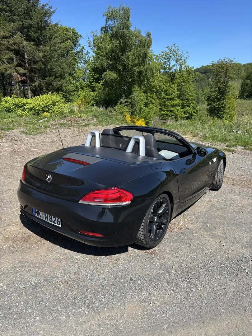 BMW Z4 sDrive 30i e89 N52 6-Zylinder Schwarz - 2