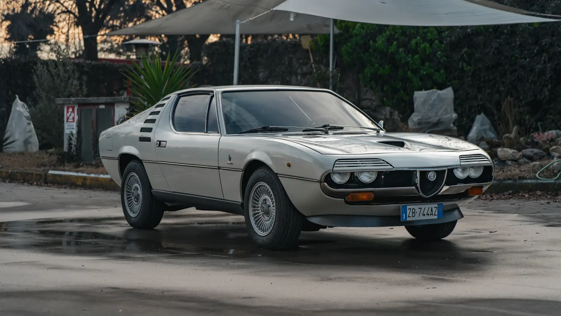 Alfa Romeo Montreal Білий - 1