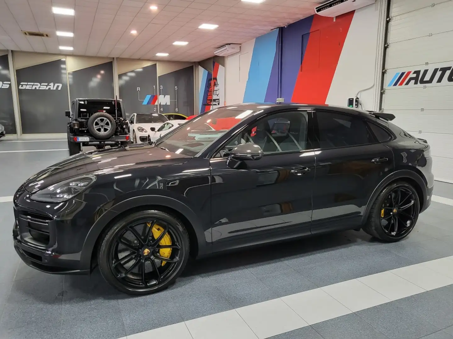 Porsche Cayenne Turbo GT Negro - 1