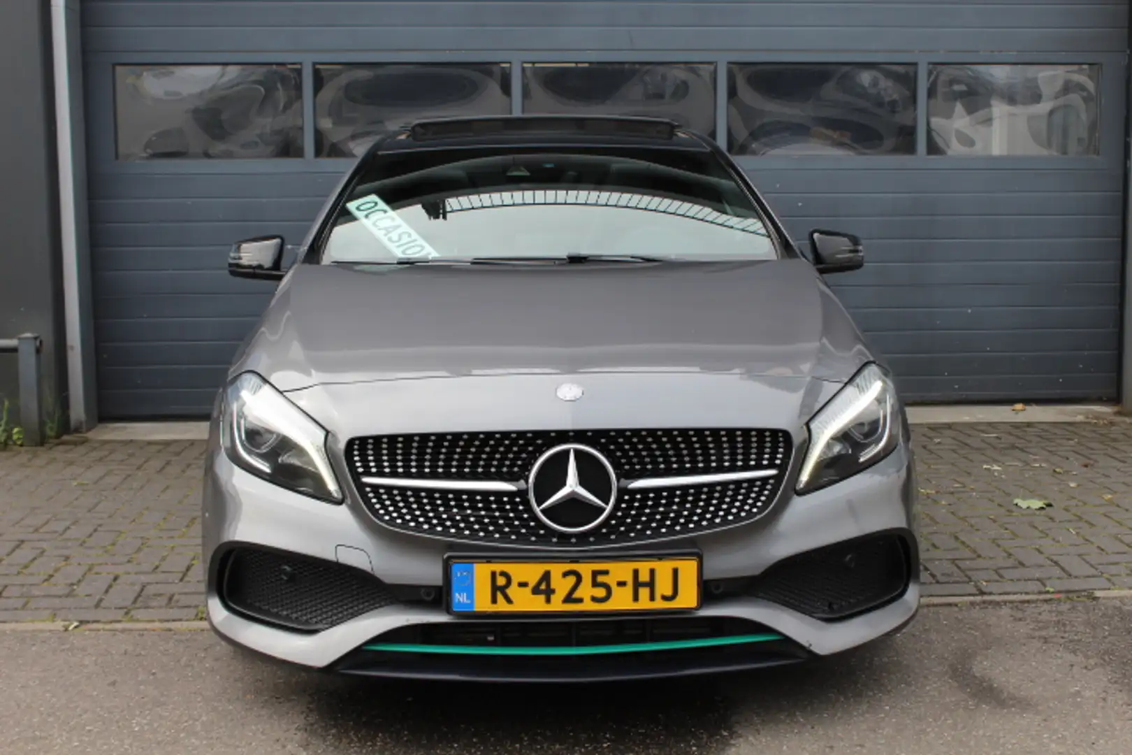 Mercedes-Benz A 200 Motorsport Edition AMG styling Automaat Pano,, Cru Gris - 2