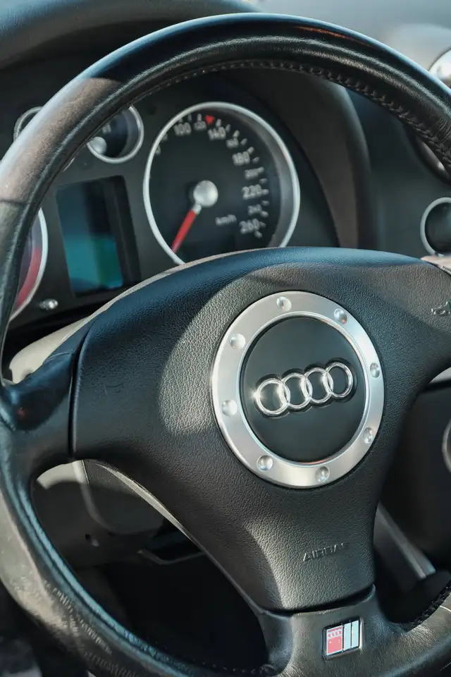 Audi TT Coupé 1.8T 180, foto 12