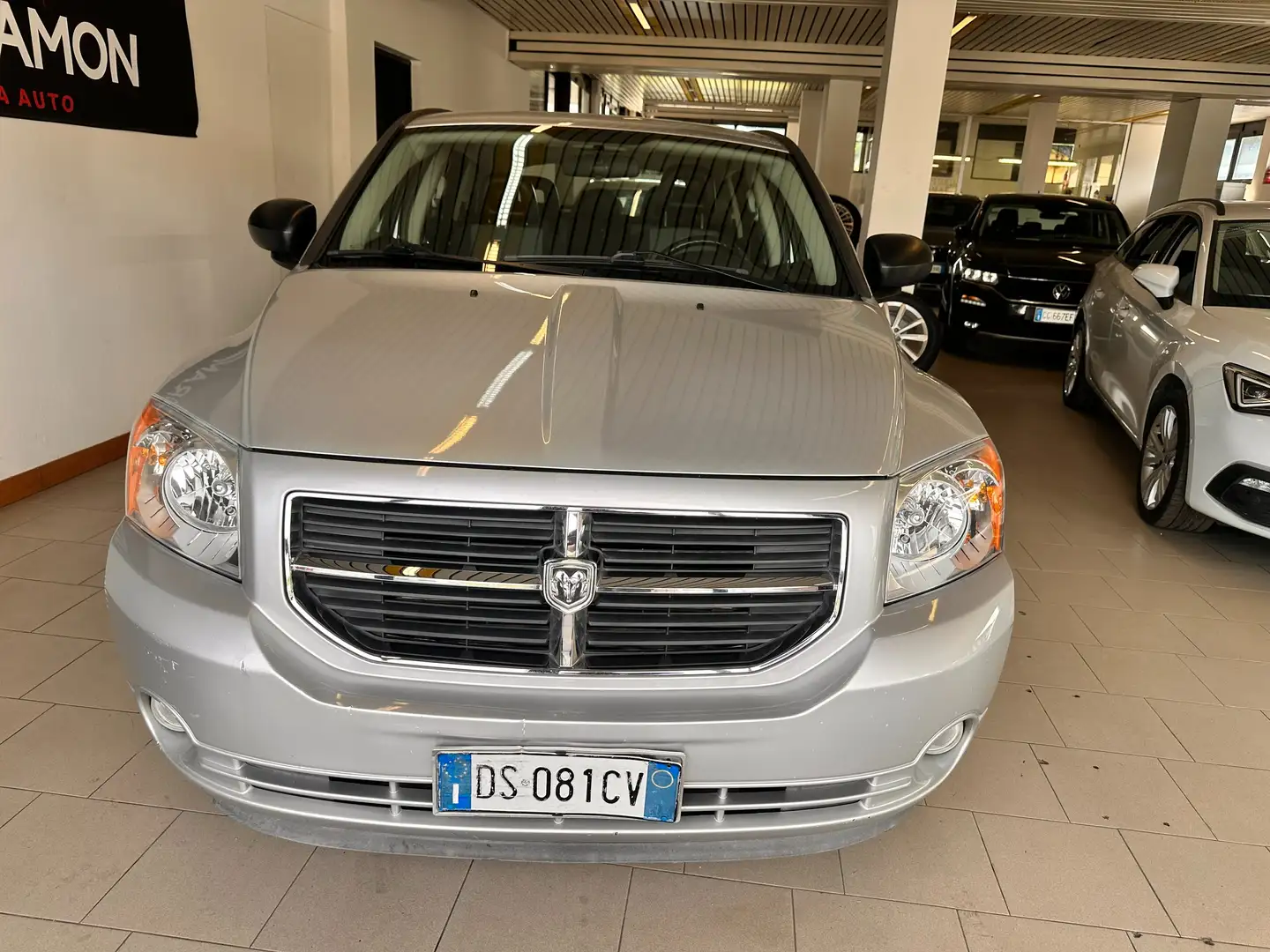 Dodge Caliber Caliber 2.0 td SXT Plateado - 2