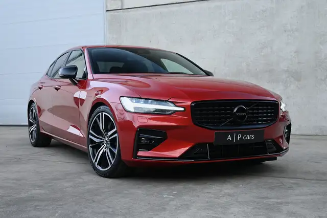 Volvo S60 T5 Geartronic RDesign | carplay | H&K | shadowline