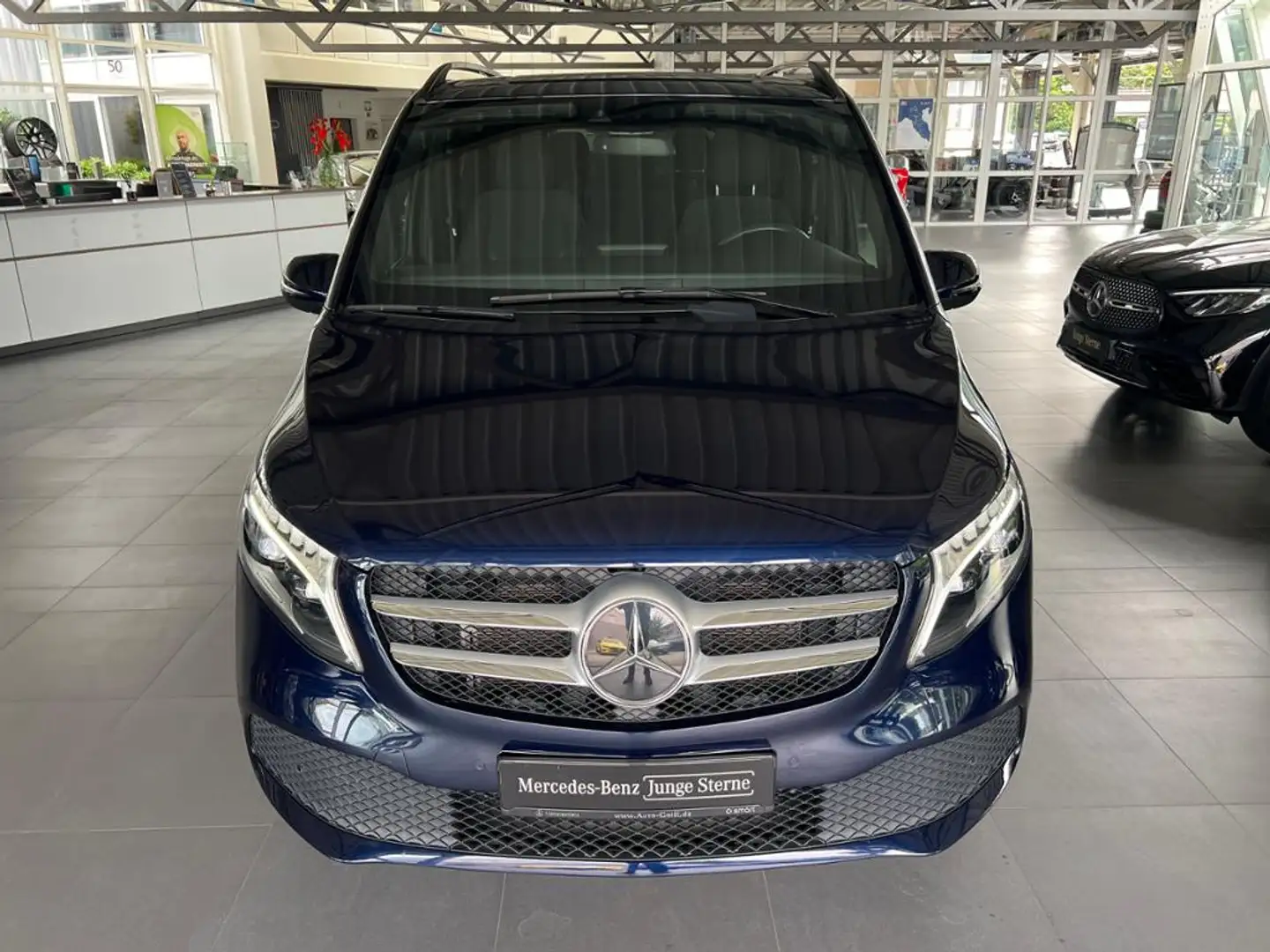 Mercedes-Benz V 220 d Lang Edition Sportpaket ILS AHK RFK 7SIt Bleu - 2
