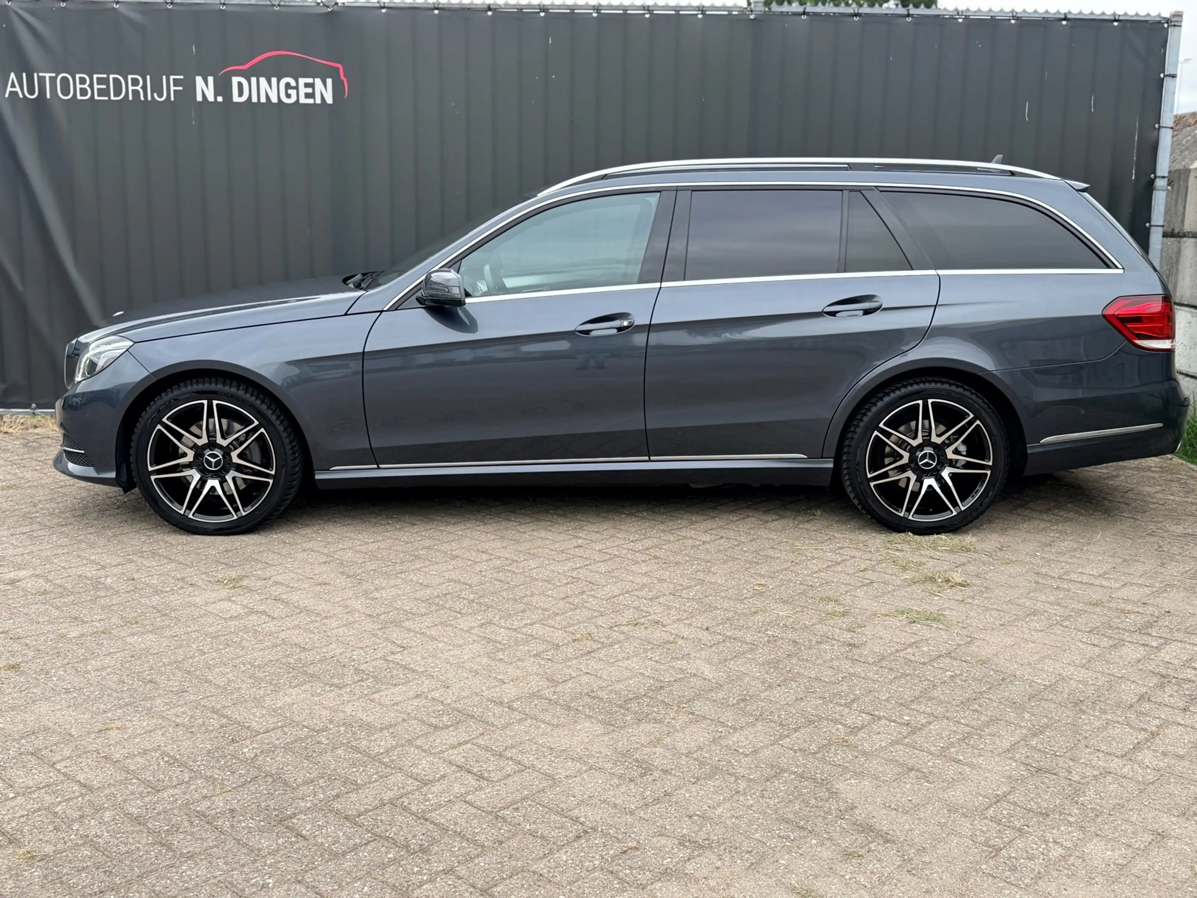 Mercedes-Benz E 350 Estate BlueTEC Ambition Avantgarde trekhaak led — photo 2