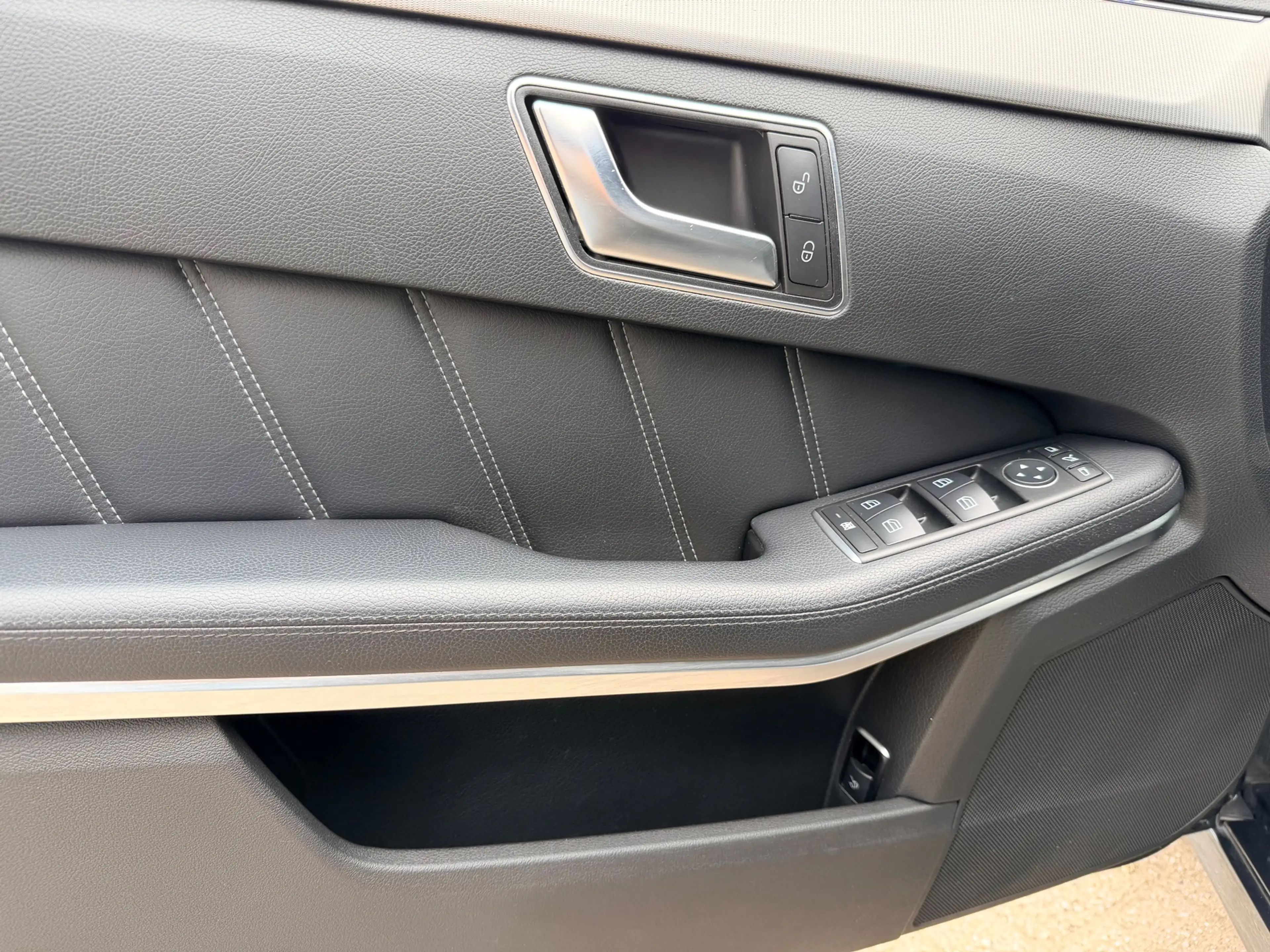 Mercedes-Benz E 350 Estate BlueTEC Ambition Avantgarde trekhaak led — photo 8