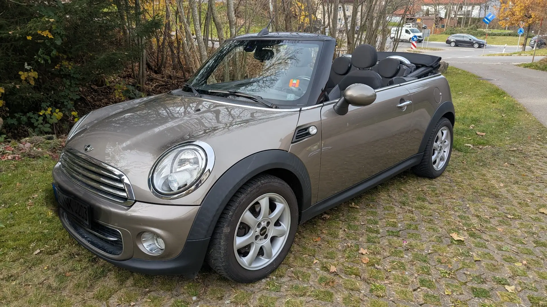 MINI Cooper Cabrio MINI Cooper CABRIO BJ 2013 mit Mängeln Bronze - 1