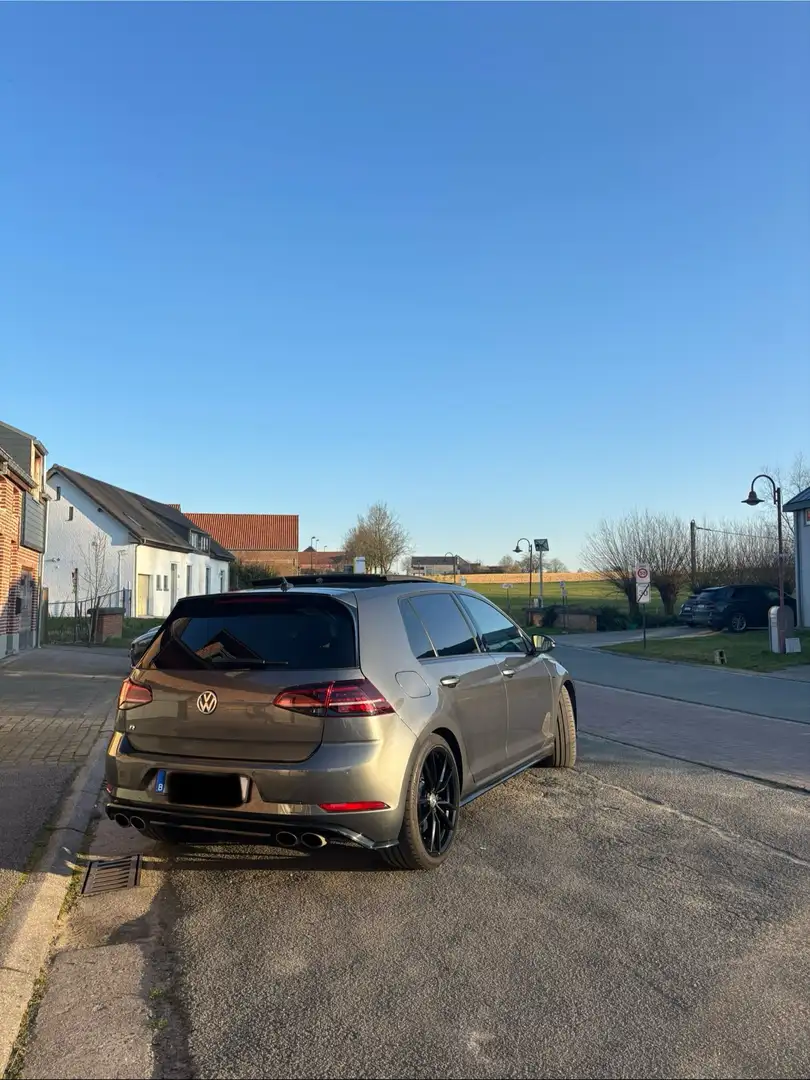 Volkswagen Golf R Pack Performance - 2