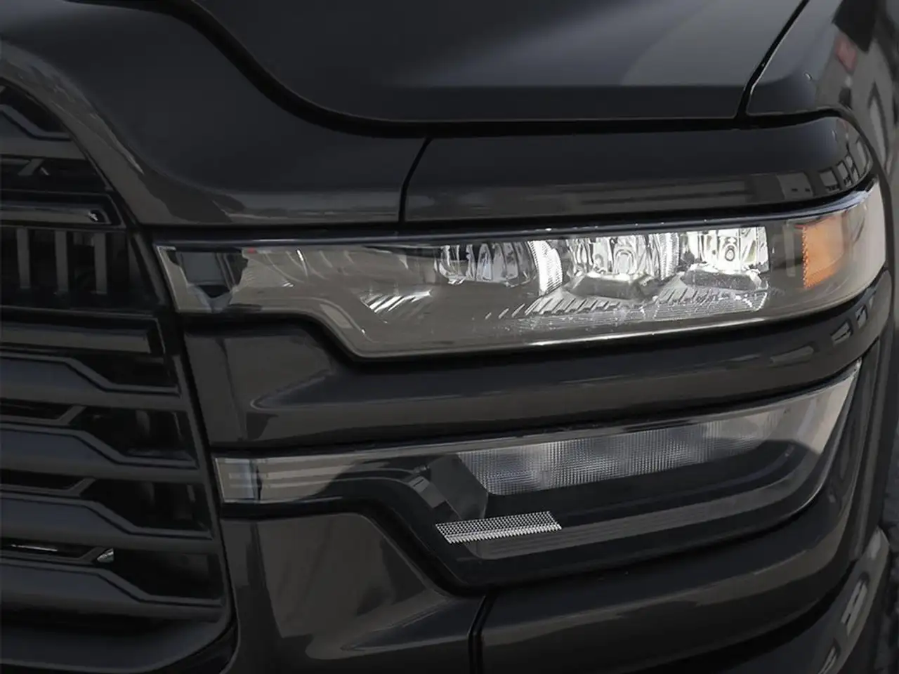 RAM 3500 снимка RAM 3500