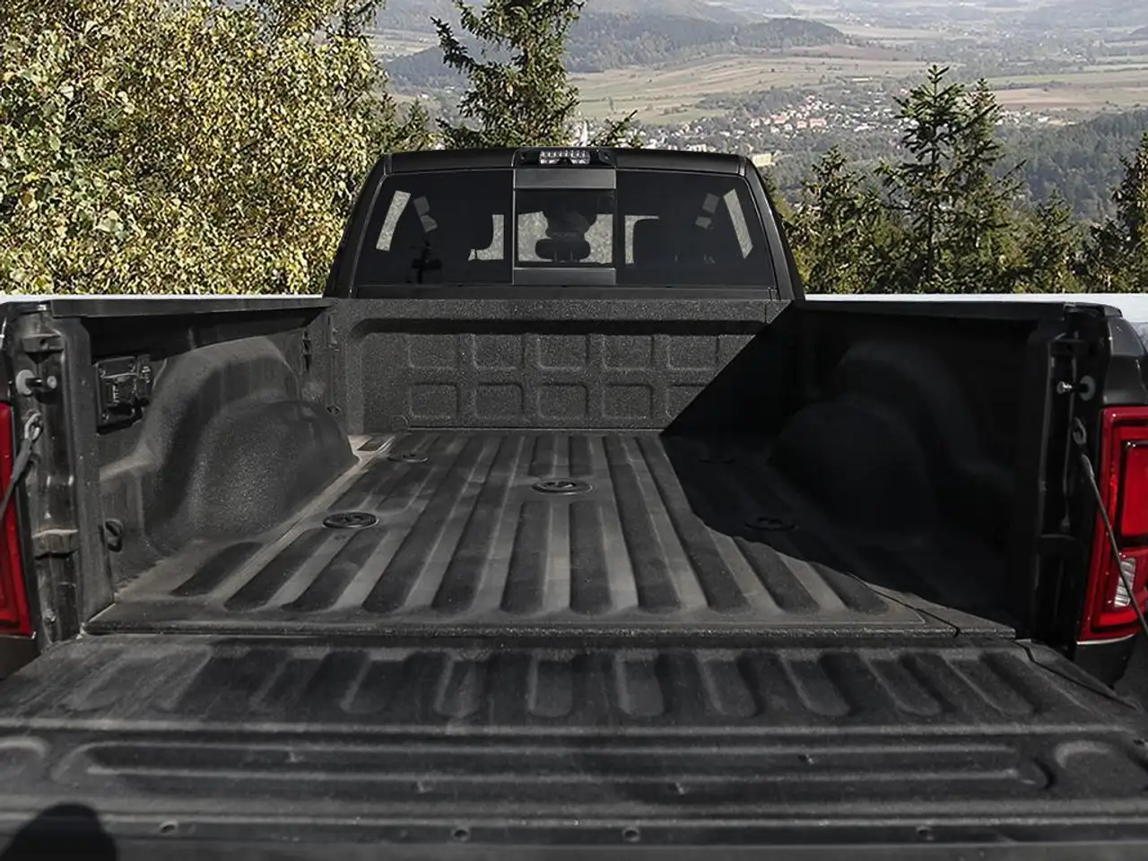 RAM 3500 снимка RAM 3500