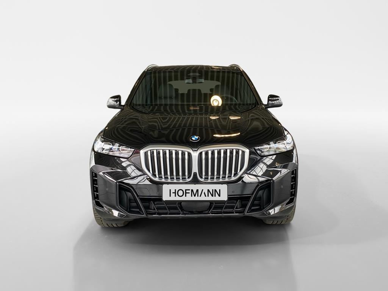 BMW X5 — photo 2
