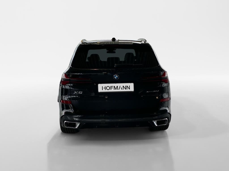 BMW X5 — photo 5